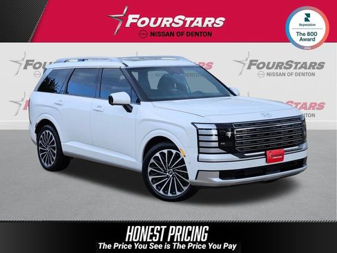 Used 2026 Hyundai Palisade Calligraphy FWD image 1