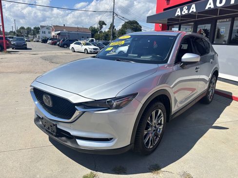 Used 2019 MAZDA CX-5 Signature AWD/4WD image 23