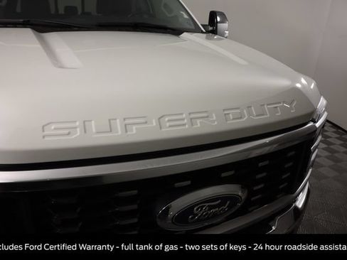Used 2024 Ford F350 Lariat AWD/4WD image 12