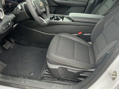 New 2026 Chevrolet Blazer EV LT image 13