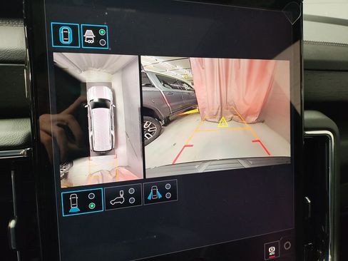 New 2026 GMC Yukon XL Denali w/ Sun & Power Step Package image 31