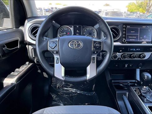 Used 2023 Toyota Tacoma SR5 AWD/4WD image 6