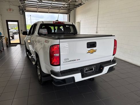 Used 2017 Chevrolet Colorado Z71 AWD/4WD image 6