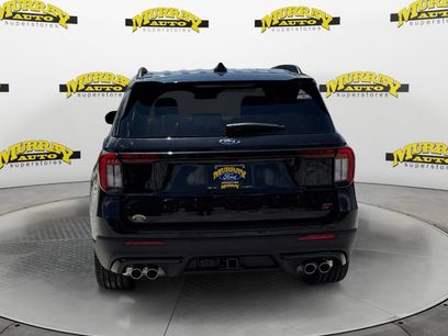 New 2026 Ford Explorer ST w/ Sun And Sound Package