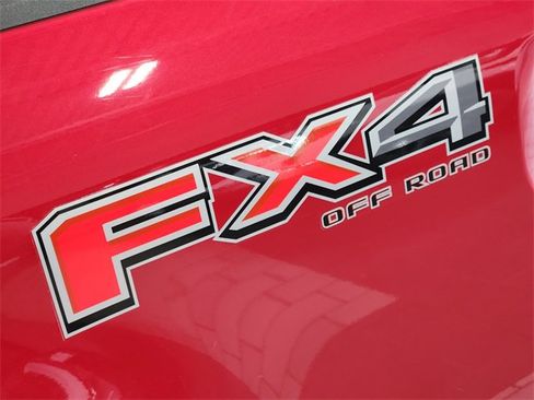 Used 2022 Ford F150 Lariat AWD/4WD image 10