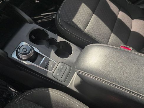 Used 2025 Ford Escape Active FWD image 23