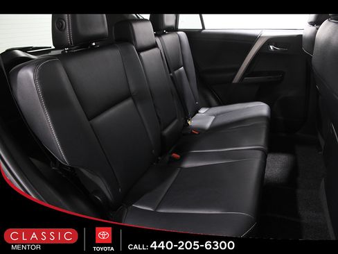 Used 2017 Toyota RAV4 Limited w/ Advanced Technology Package AWD/4WD image 17