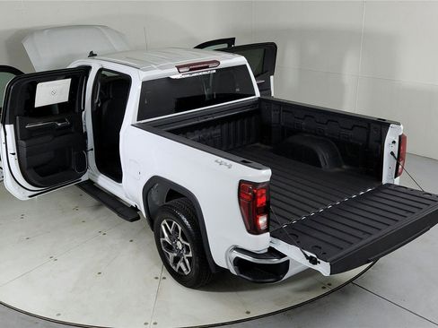 Used 2026 GMC Sierra 1500 SLE AWD/4WD image 28