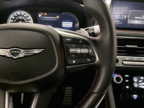 Used 2024 Genesis G70 2.5T w/ Sport Prestige Package image 22