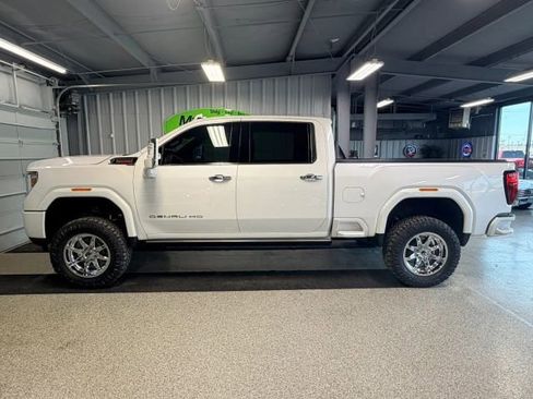Used 2021 GMC Sierra 2500 Denali w/ Denali Ultimate Package image 5