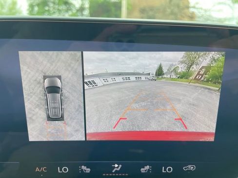 Used 2026 Buick Enclave Sport Touring w/ Super Cruise Package image 31