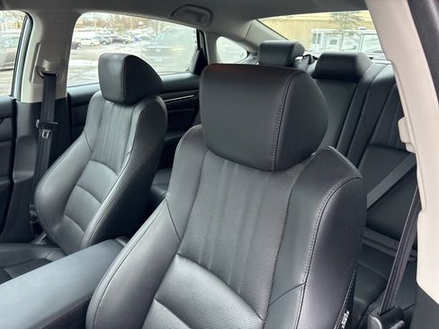 Used 2022 Honda Accord Sport Special Edition image 22