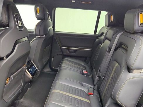 Used 2025 Rivian R1S Adventure AWD/4WD image 22