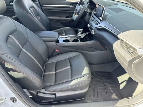 Certified 2025 Nissan Altima 2.5 SR AWD/4WD image 27