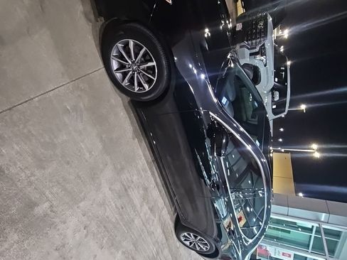 Used 2020 Acura TLX image 5