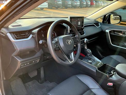 Used 2022 Toyota RAV4 TRD Off-Road image 31