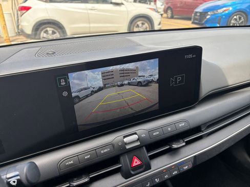 Used 2025 Kia K4 FWD image 22