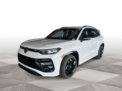 New 2026 Volkswagen Tiguan SE R-Line