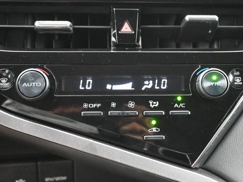 Certified 2023 Toyota Camry LE FWD image 21