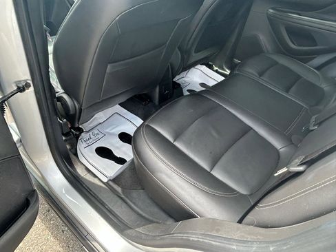 Used 2015 Buick Encore Leather AWD/4WD image 9