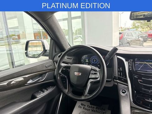 Used 2020 Cadillac Escalade Platinum AWD/4WD image 71