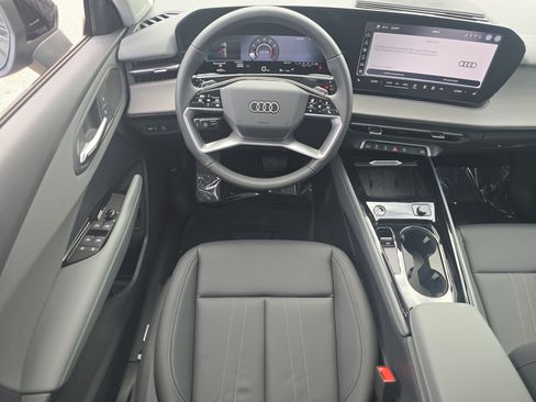 New 2026 Audi Q3 quattro 2.0T AWD/4WD image 21