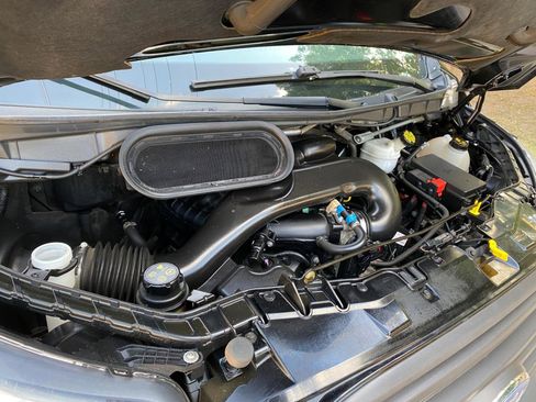 Used 2018 Ford Transit 150 130 Low Roof image 15