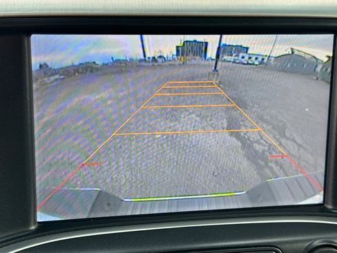 Used 2014 GMC Sierra 1500 SLT w/ SLT Crew Cab Value Package image 26