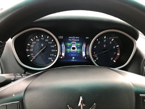 Used 2016 Maserati Ghibli S Q4 image 12