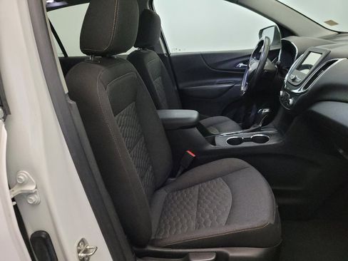 Used 2019 Chevrolet Equinox LT FWD image 21