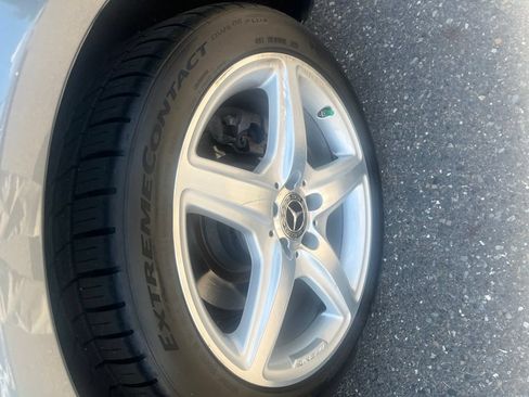 Used 2017 Mercedes-Benz CLS 550 4MATIC image 3