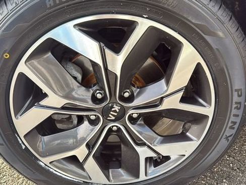 Used 2020 Kia Sportage EX w/ Option Group 15 image 17