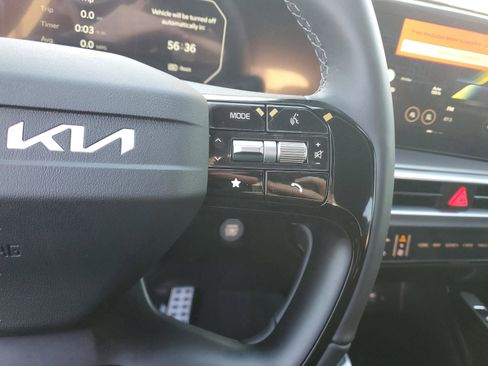 New 2026 Kia Sorento SX image 8