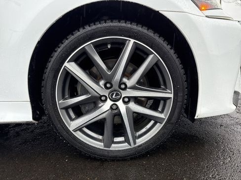 Used 2018 Lexus GS 350 F Sport image 9