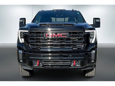 Used 2024 GMC Sierra 2500 AT4 w/ AT4 Premium Plus Package image 2