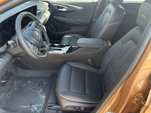 New 2026 Buick Envista Avenir image 19