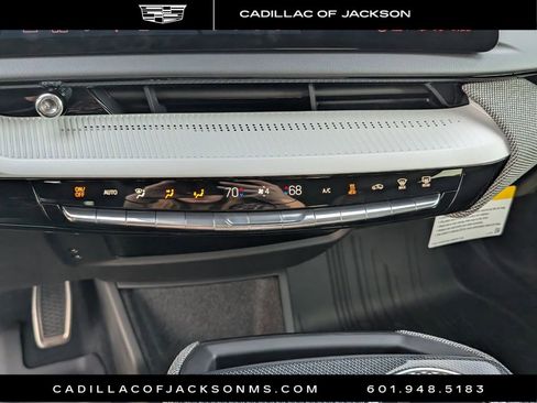 New 2026 Cadillac Optiq Sport 1 image 17