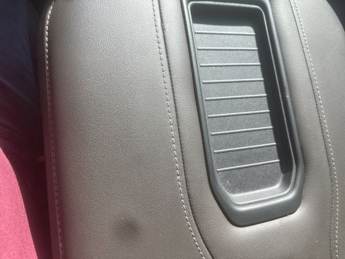 Used 2023 Chevrolet Tahoe Z71 image 22