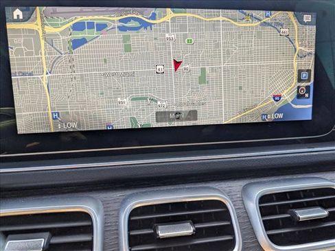 Used 2022 Mercedes-Benz GLS 450 4MATIC image 14