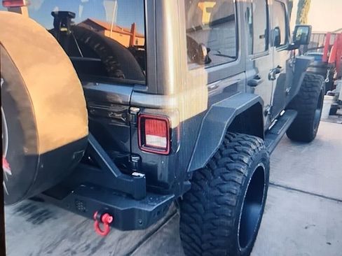 Used 2021 Jeep Wrangler Unlimited Sport AWD/4WD image 2