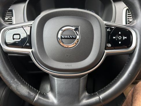 Used 2017 Volvo XC90 T6 Momentum w/ Vision Package AWD/4WD image 38