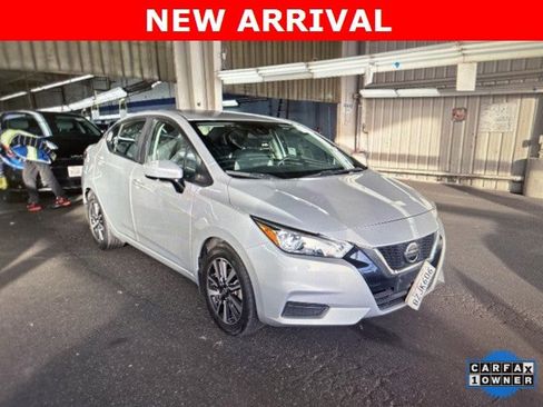 Certified 2022 Nissan Versa SV image 10