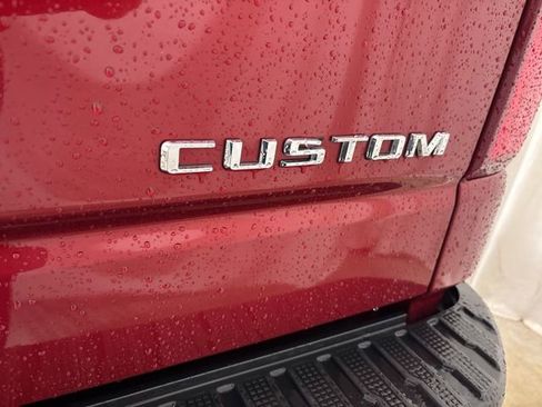 Used 2019 Chevrolet Silverado 1500 Custom Trail Boss w/ Custom Convenience Package AWD/4WD image 15