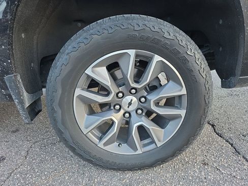 Used 2021 Chevrolet Silverado 1500 RST w/ Bed Protection Package image 8