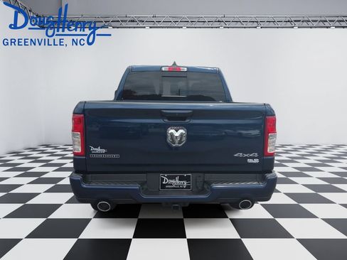 Used 2023 RAM 1500 Big Horn AWD/4WD image 3