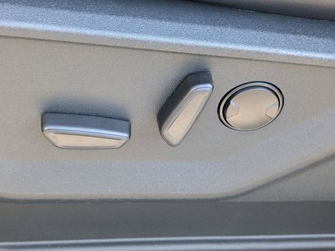 New 2025 Ford F150 Lariat w/ Equipment Group 501A Mid image 22