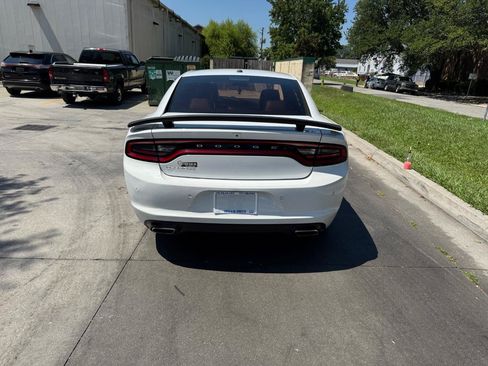 Used 2020 Dodge Charger SXT w/ Leather Interior Group RWD image 10