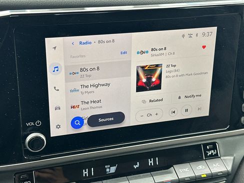 Used 2025 Toyota Camry LE image 17