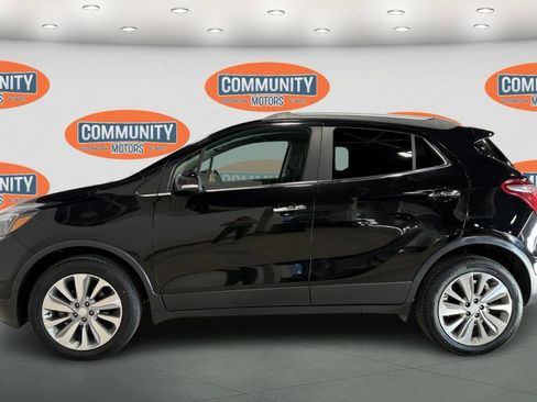 Used 2018 Buick Encore FWD image 3