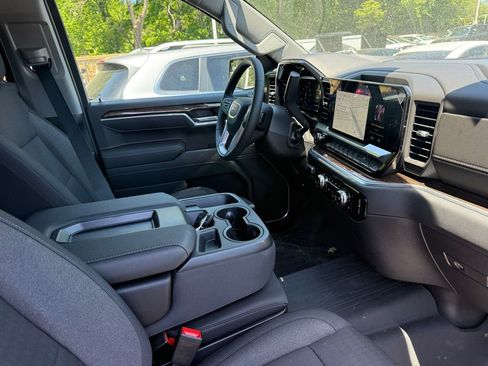 Used 2026 GMC Sierra 1500 Elevation w/ Elevation Select Package AWD/4WD image 24